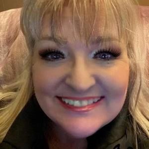 Meet your Posher, Diana